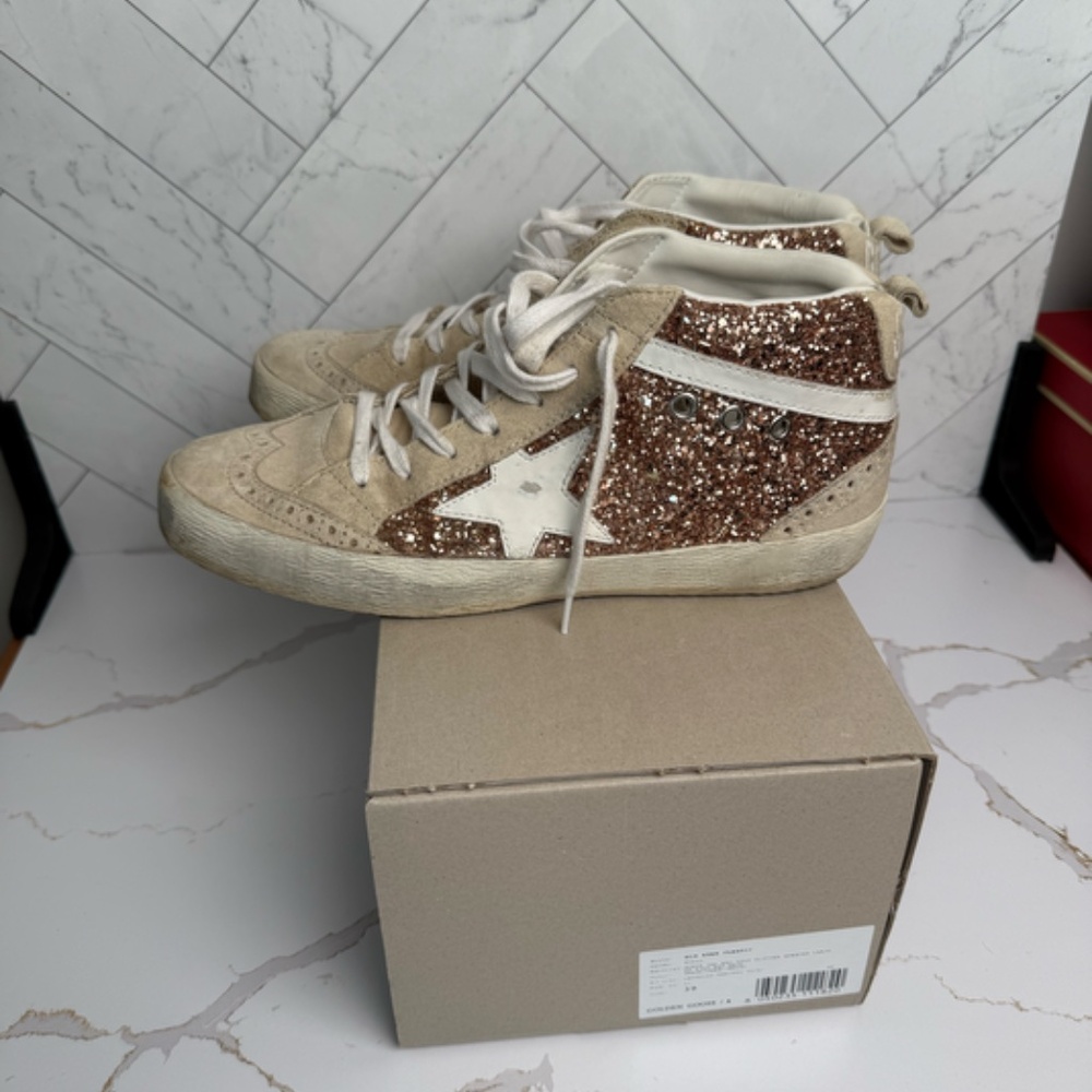 Golden Goose Women's Mid Star with gold glitter size 39